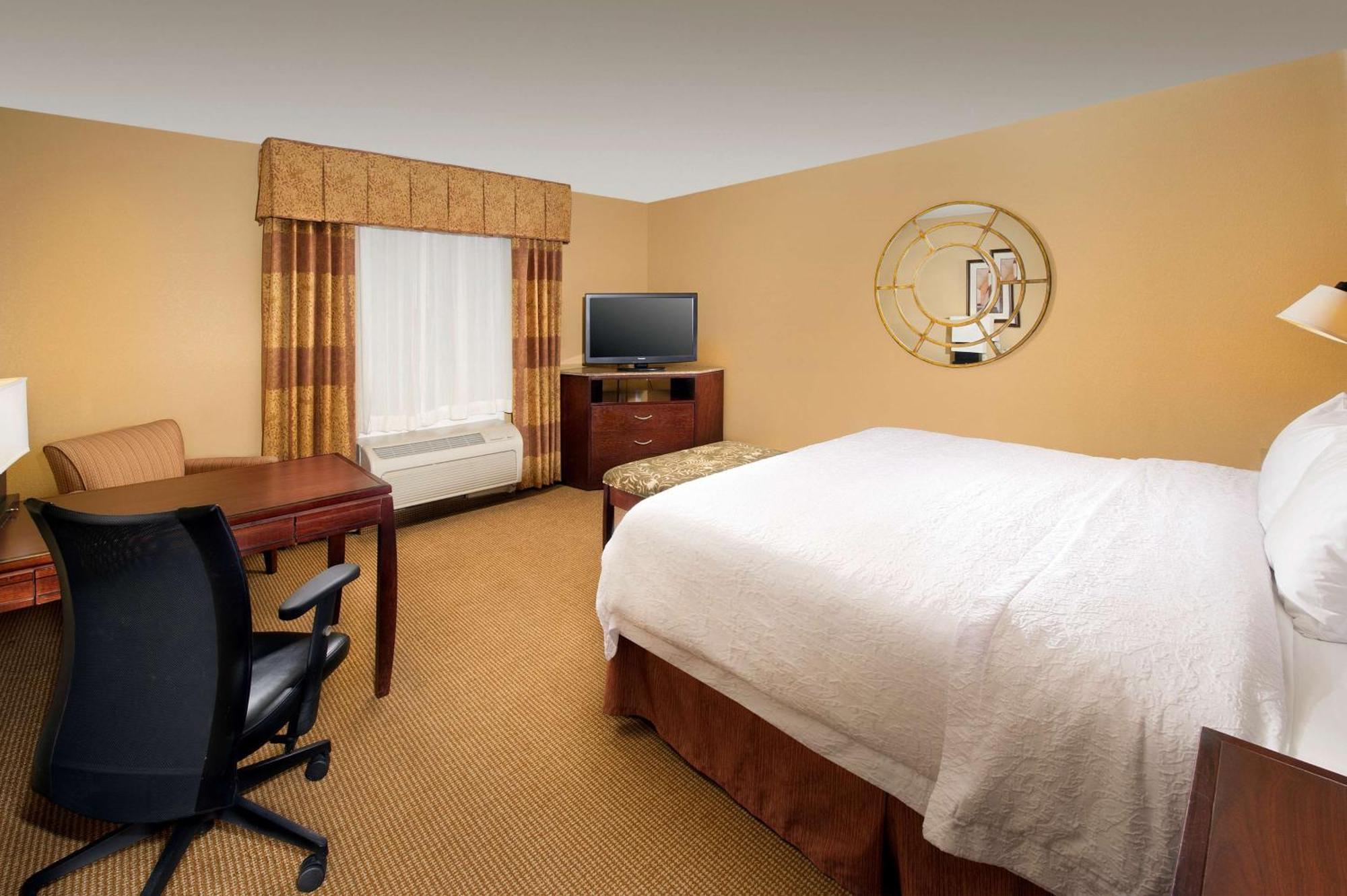 Hampton Inn And Suites San Antonio Airport Esterno foto